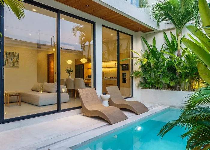 Romantic Private Pool Walk To Eat Street Villa Seminyak