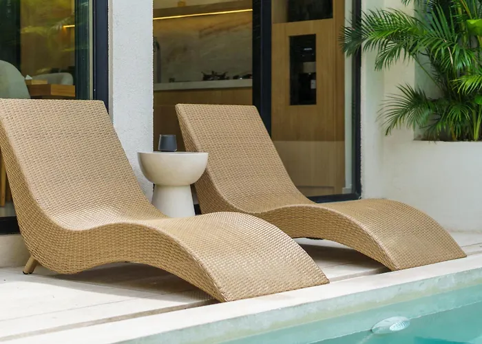 Romantic Private Pool Walk To Eat Street Villa *